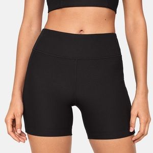 Outdoor voices warmup shorts black